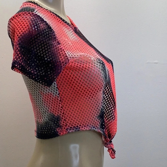 U.O. Size Small Neon Mesh Front Knot Design Crop Top.Made in USA. New - Picture 3 of 4